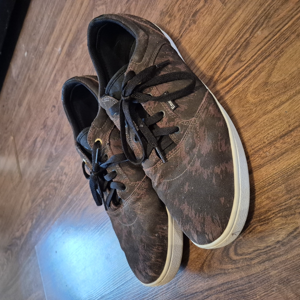 Emerica Skateboarding Shoes